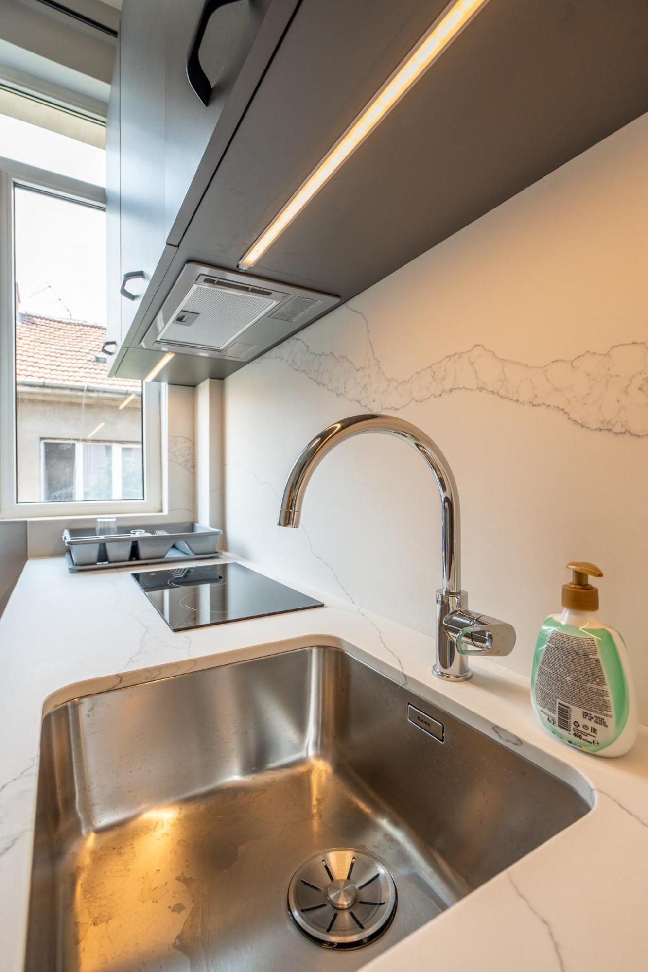 Downtown Eymi Apartament *