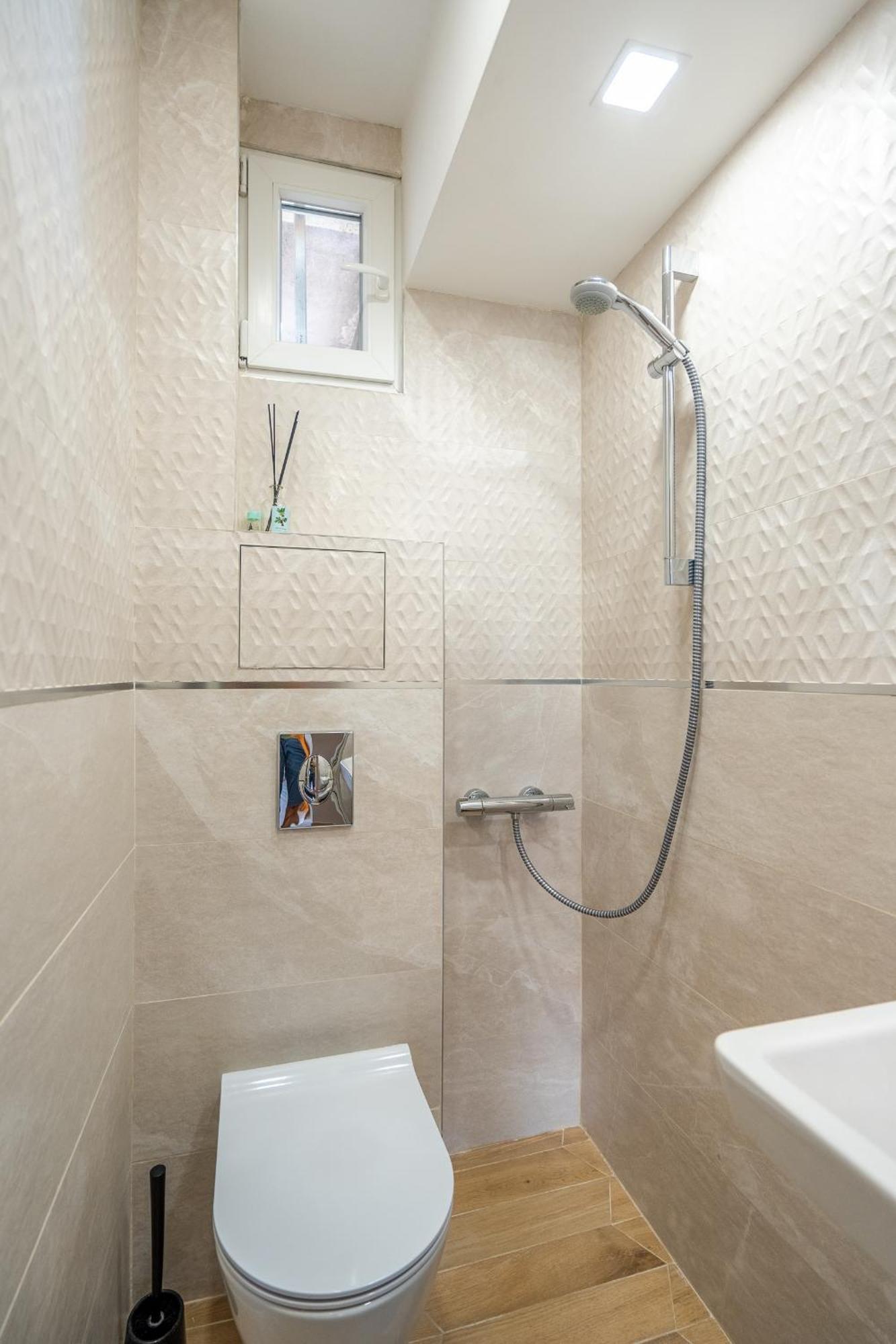Apartament Downtown Eymi