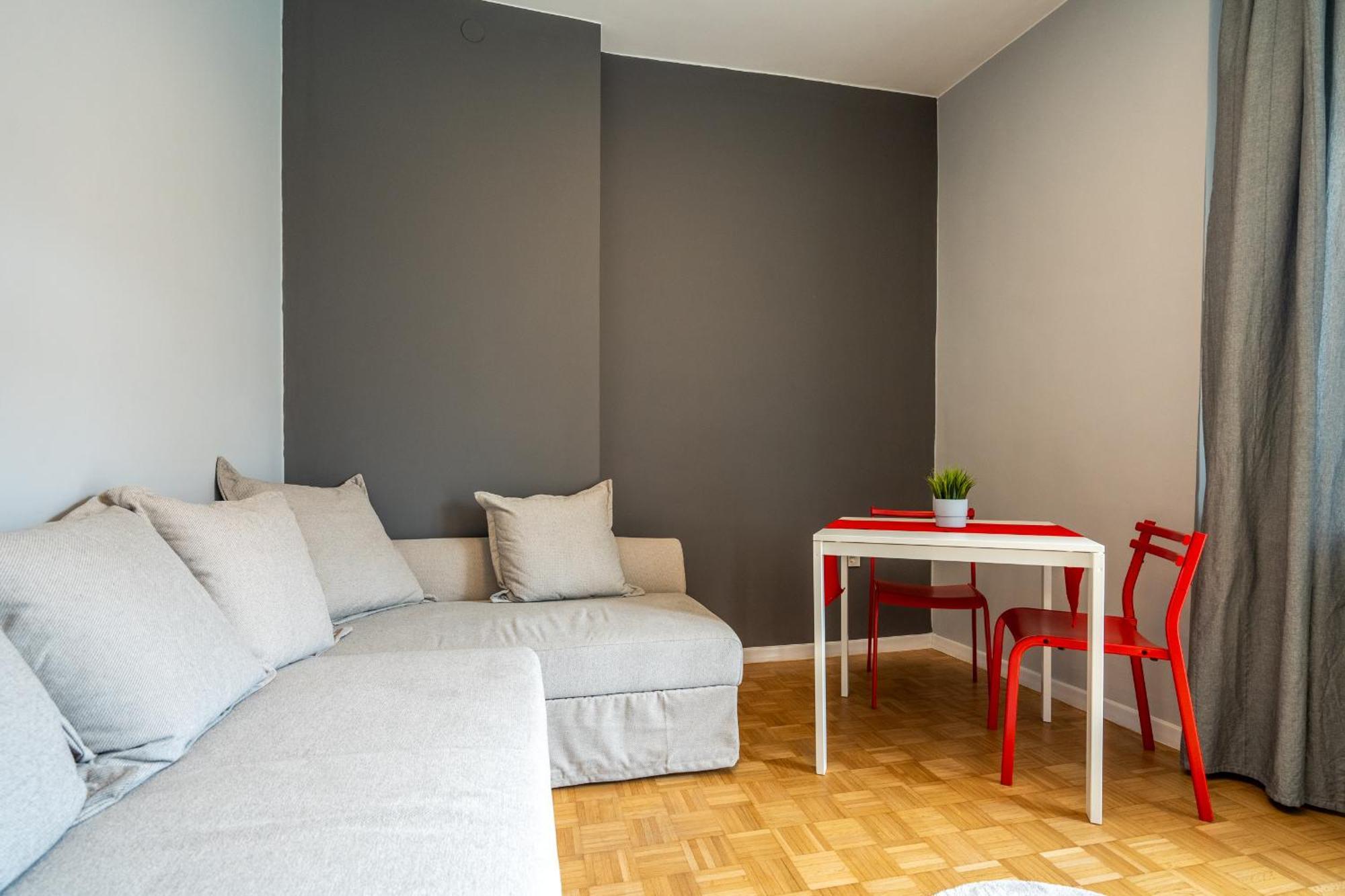 Apartament Downtown Eymi *